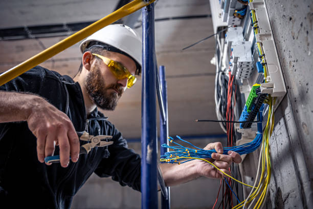 Best Best Electricians Near Me  in Harrah, OK